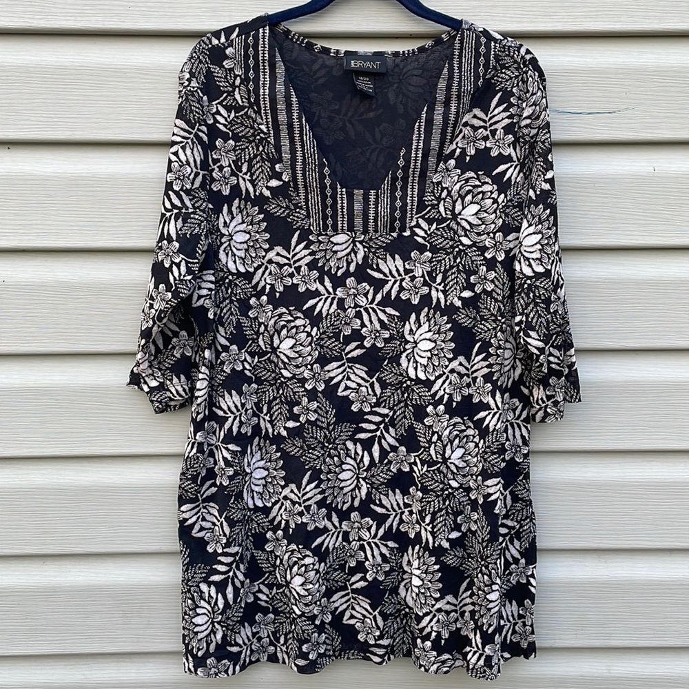 Lane Bryant Floral Print V-Neck Blouse